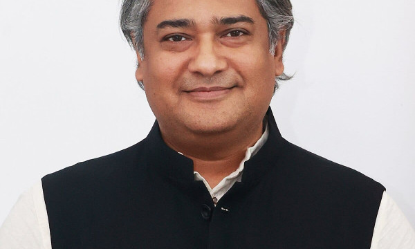 ব্যর্থতা ঢাকতে বঙ্গবন্ধু পরিবারের বিরুদ্ধে মিথ্যাচার করছেন ইউনূস: আরাফাত